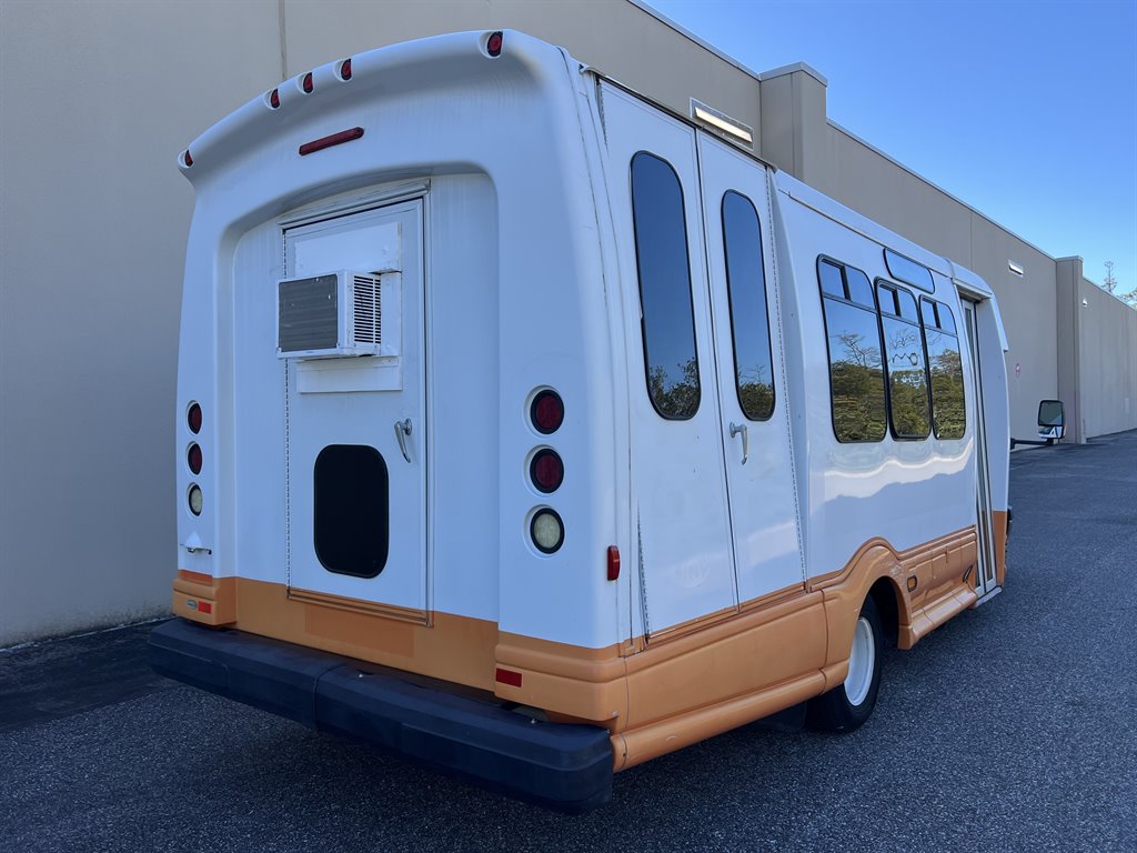 2013 Chevrolet Express - $7,999