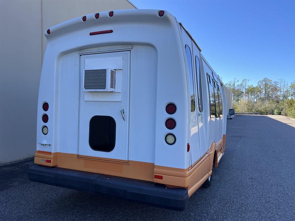2013 Chevrolet Express - $7,999