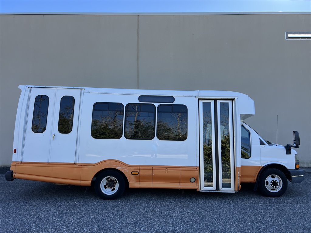 2013 Chevrolet Express - $7,999