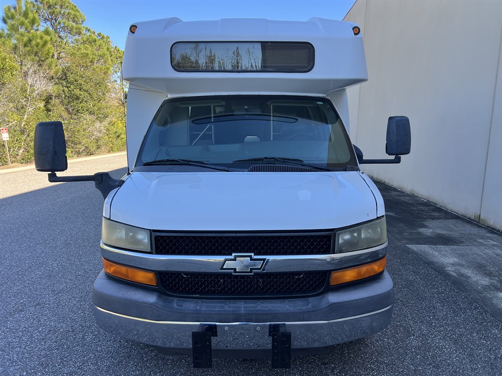 2013 Chevrolet Express - $7,999