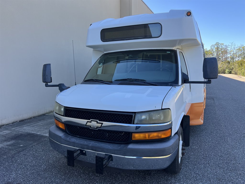 2013 Chevrolet Express - $7,999