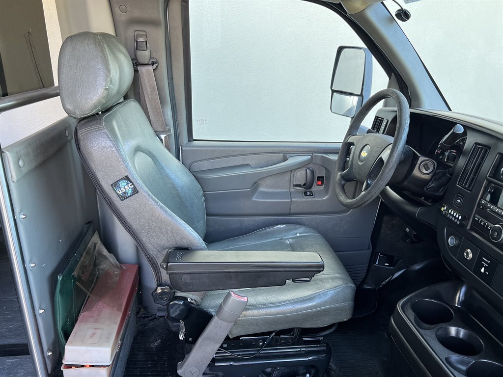 2013 Chevrolet Express - $7,999