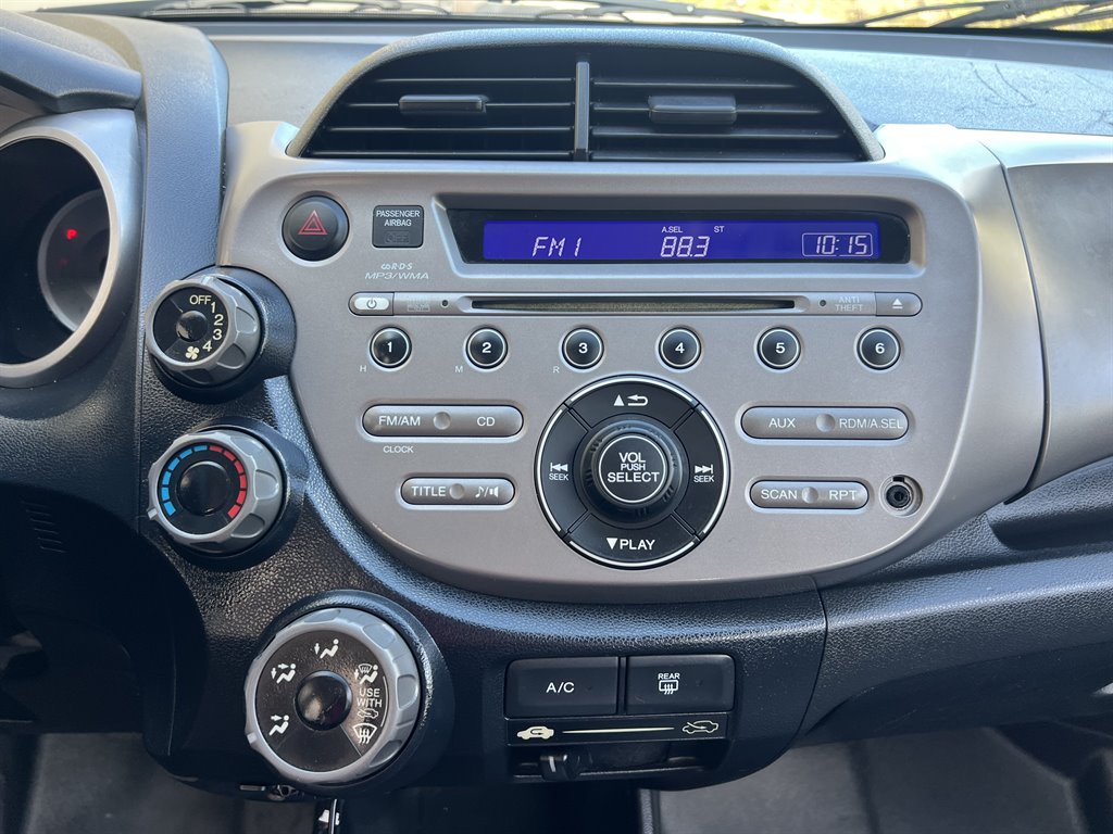 2013 Honda Fit - $7,399
