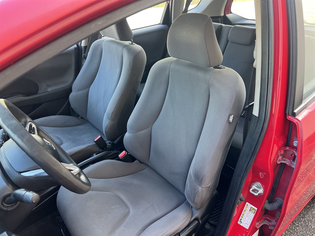 2013 Honda Fit - $7,399
