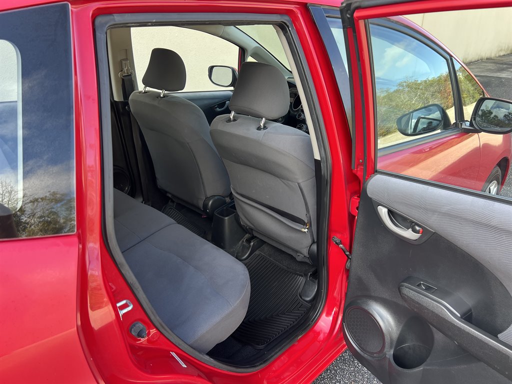 2013 Honda Fit - $7,399
