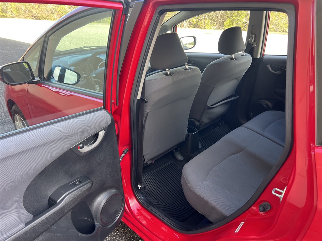 2013 Honda Fit - $7,399
