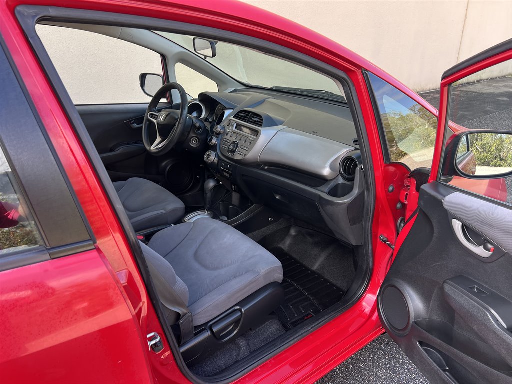 2013 Honda Fit - $7,399