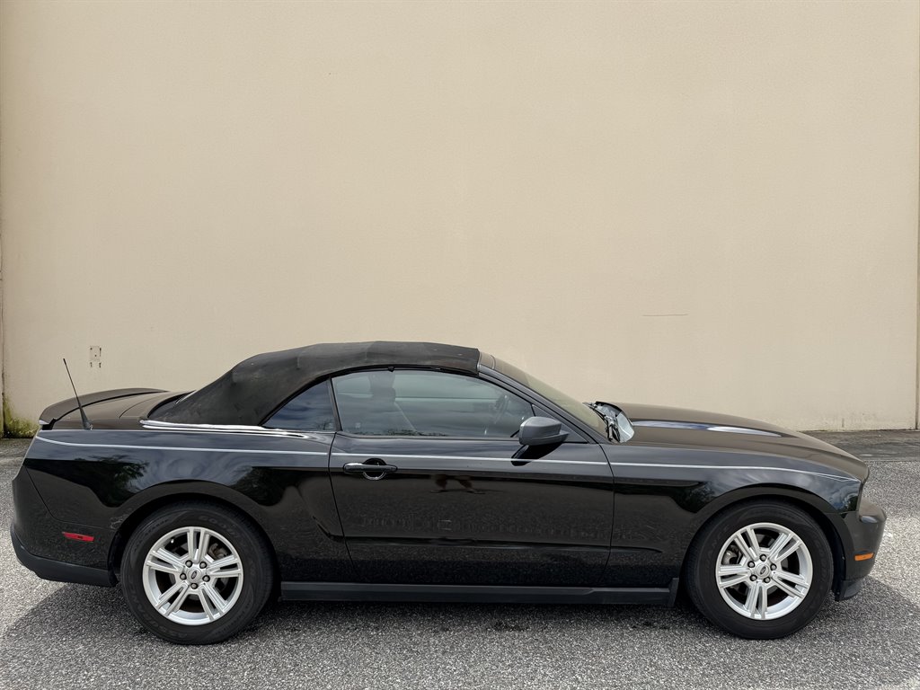 2011 Ford Mustang - $6,999