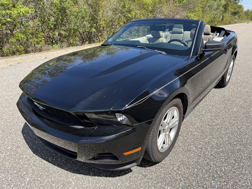 2011 Ford Mustang - $6,999