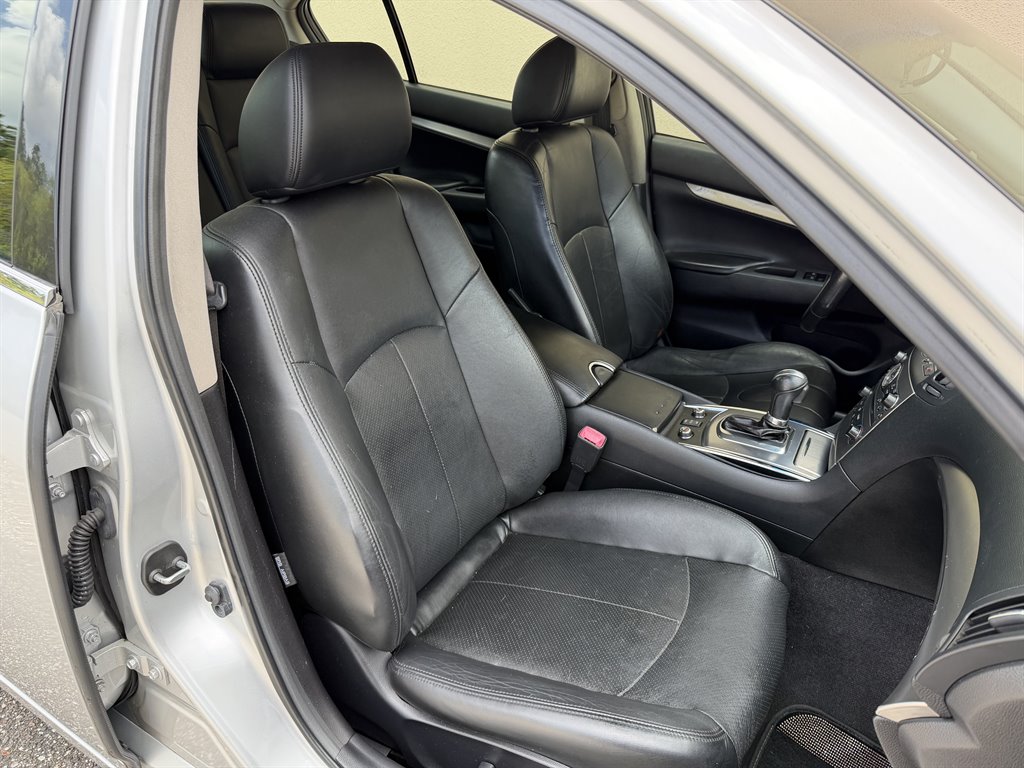 2015 INFINITI Q40 - $6,999