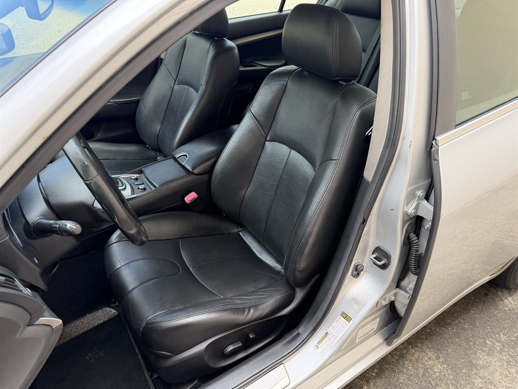2015 INFINITI Q40 - $6,999