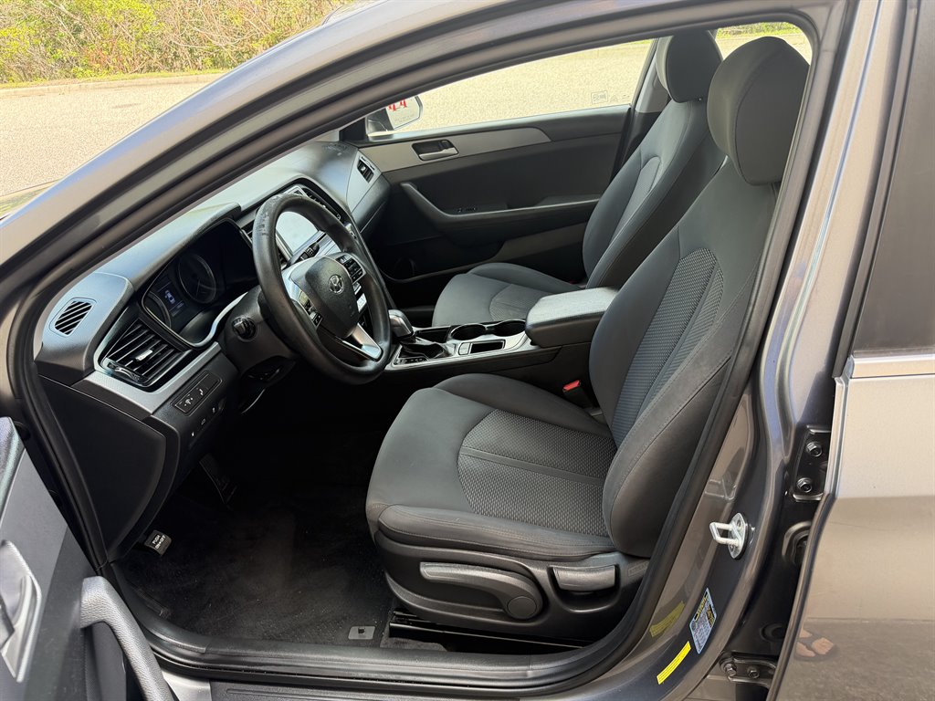 2019 Hyundai Sonata - $8,999
