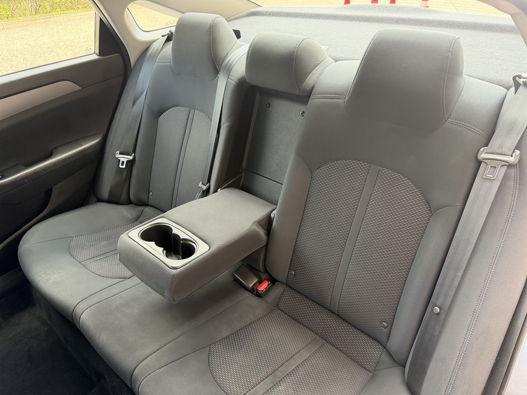 2019 Hyundai Sonata - $8,999