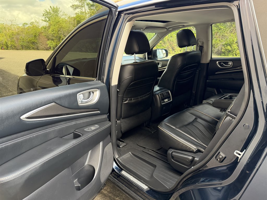 2017 INFINITI QX60 - $10,499