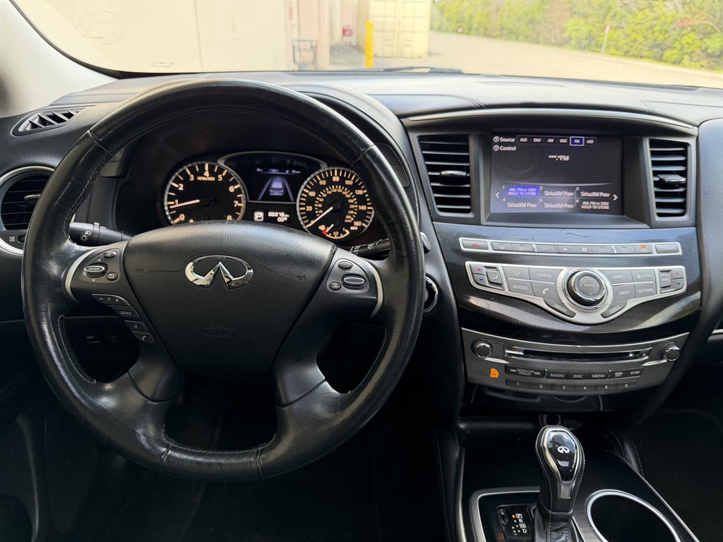 2017 INFINITI QX60 - $10,499