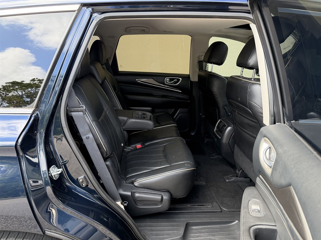 2017 INFINITI QX60 - $10,499