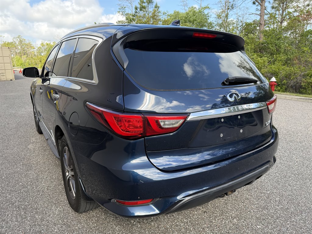 2017 INFINITI QX60 - $10,499