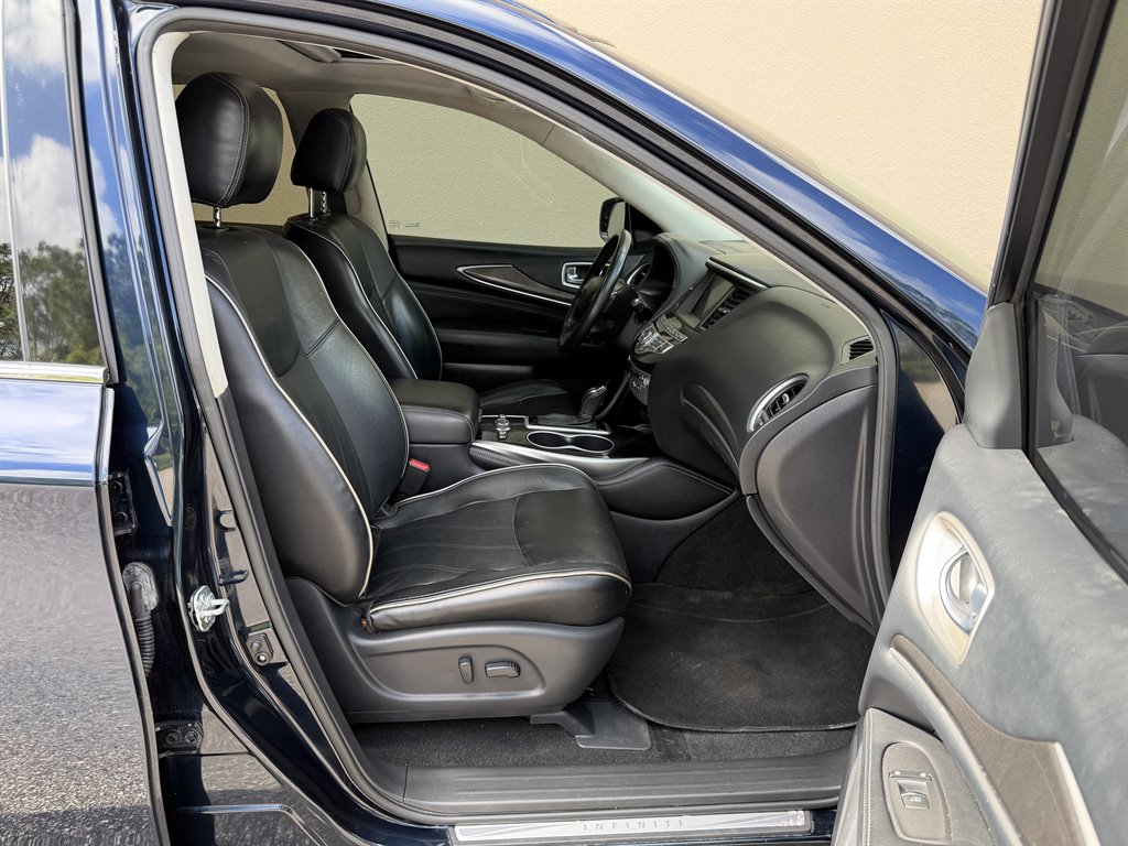 2017 INFINITI QX60 - $10,499