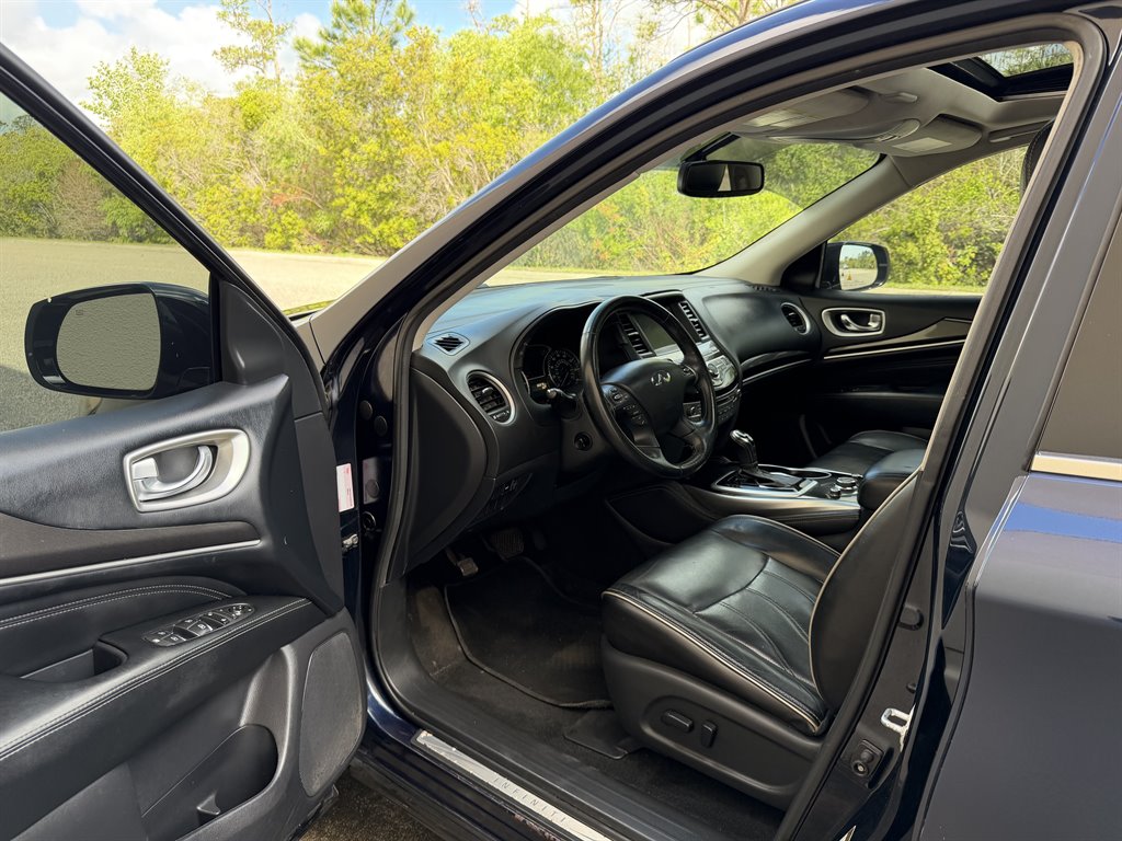 2017 INFINITI QX60 - $10,499