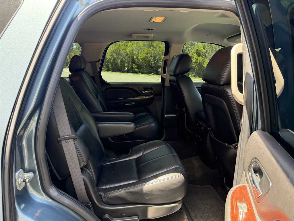 2010 Chevrolet Tahoe - $9,999