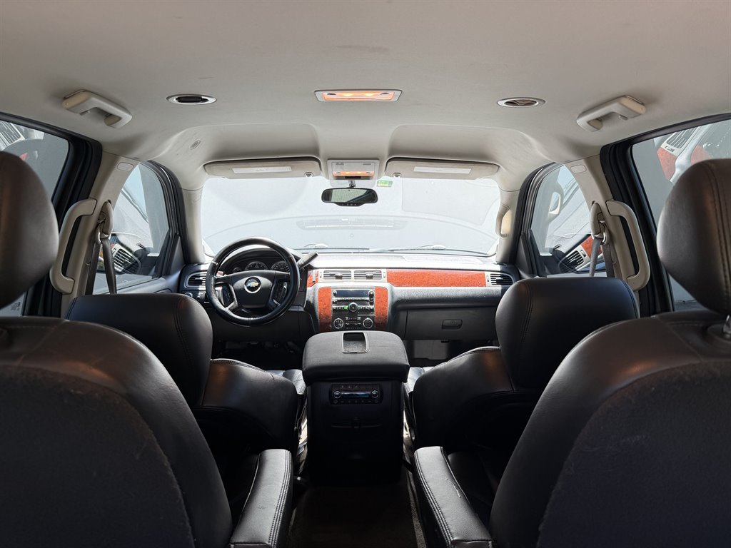 2010 Chevrolet Tahoe - $9,999