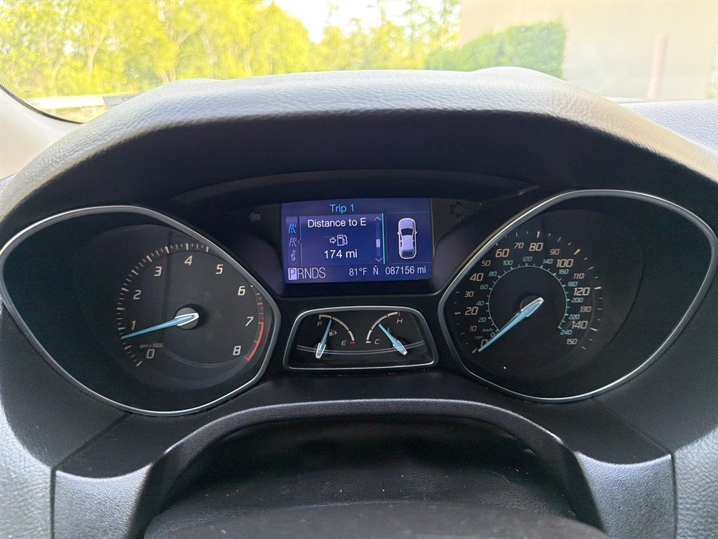 2012 Ford Focus - $4,699