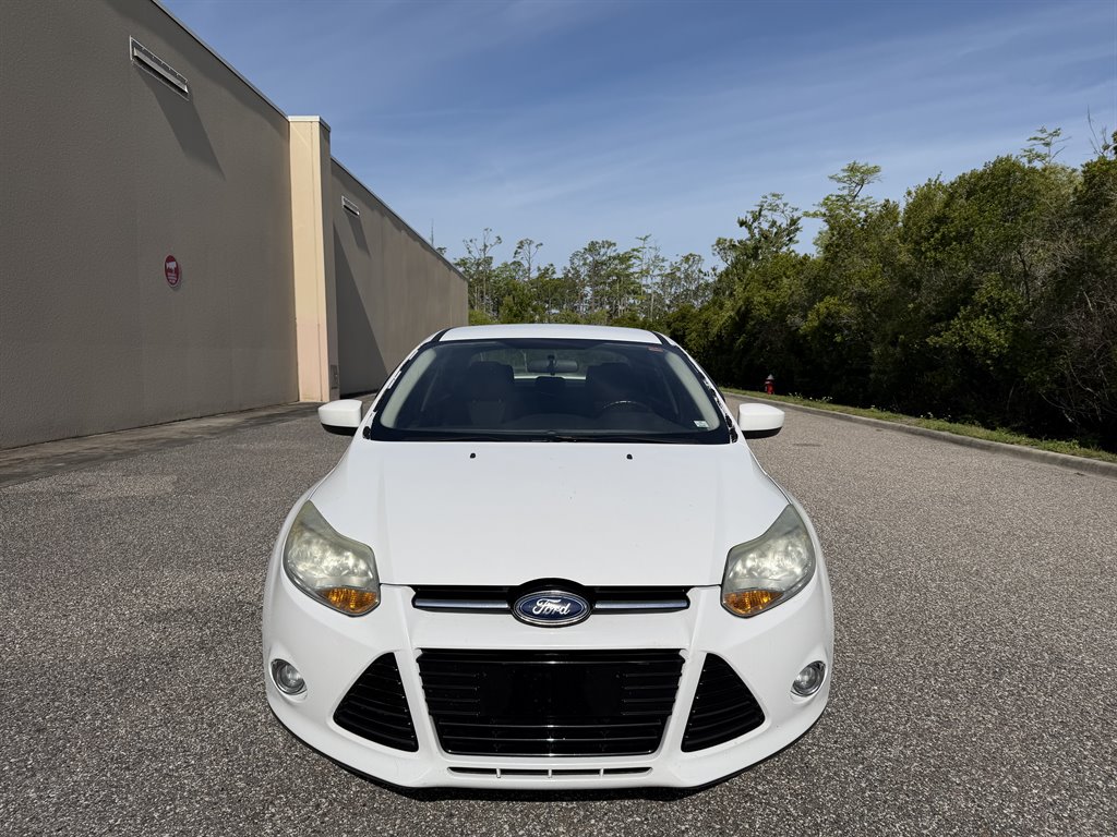 2012 Ford Focus - $4,699