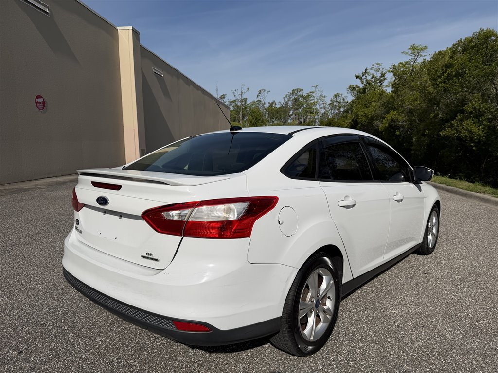 2012 Ford Focus - $4,699