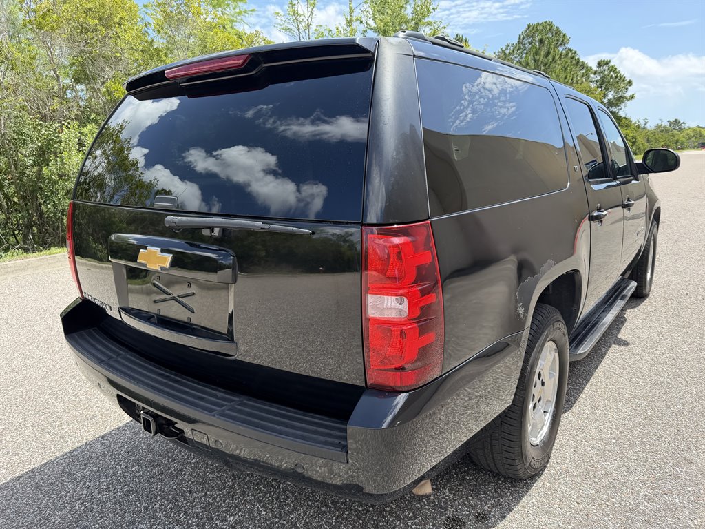 2013 Chevrolet Suburban - $5,999