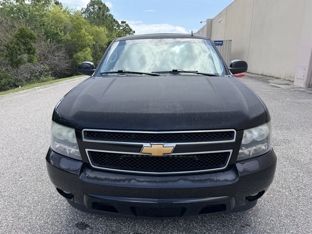 2013 Chevrolet Suburban - $5,999