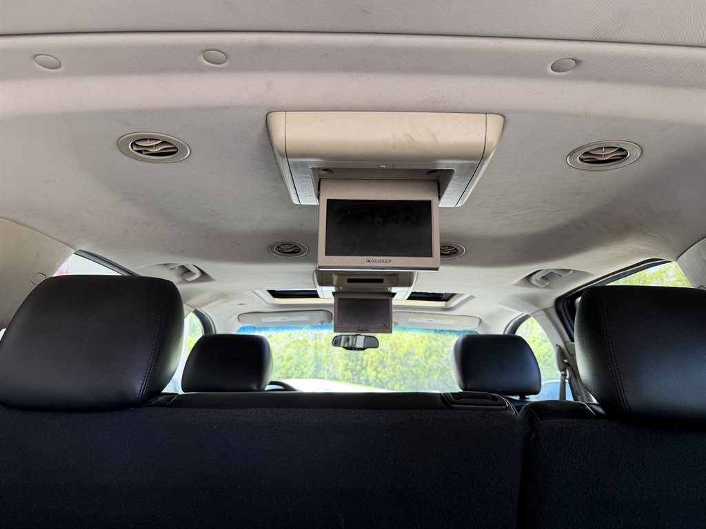 2013 Chevrolet Suburban - $5,999