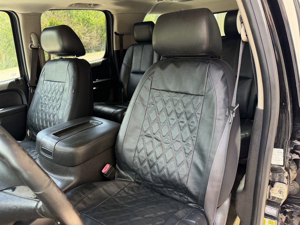 2013 Chevrolet Suburban - $5,999