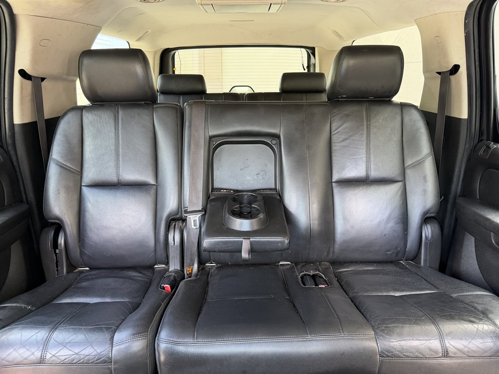 2013 Chevrolet Suburban - $5,999