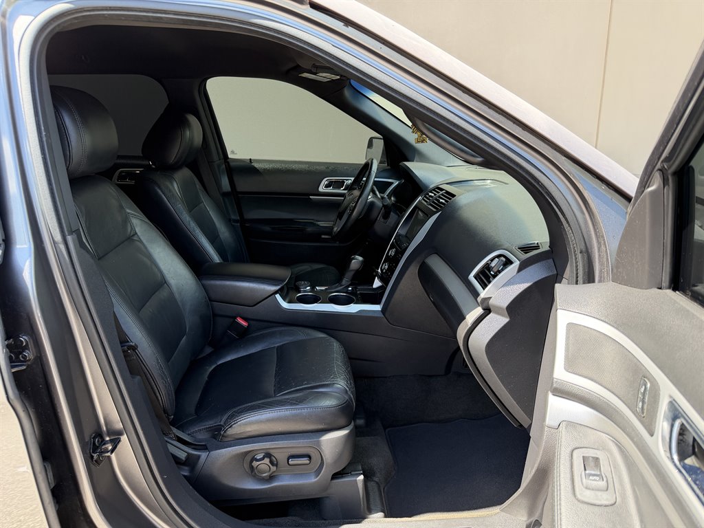 2011 Ford Explorer - $4,799