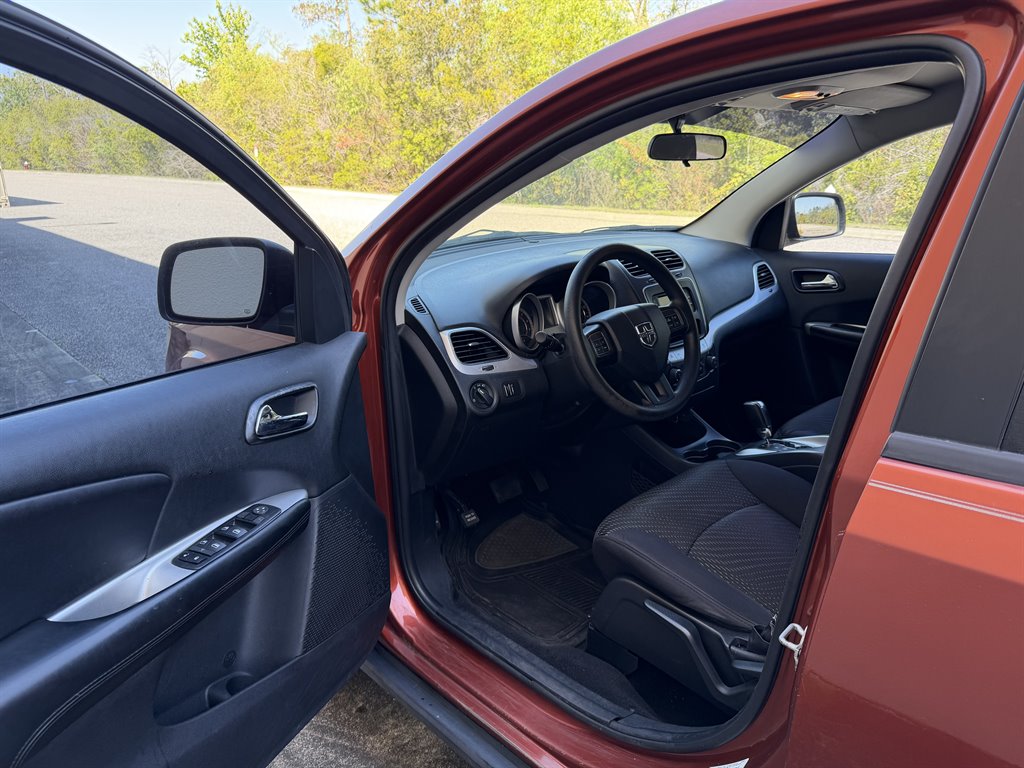 2013 Dodge Journey - $4,799
