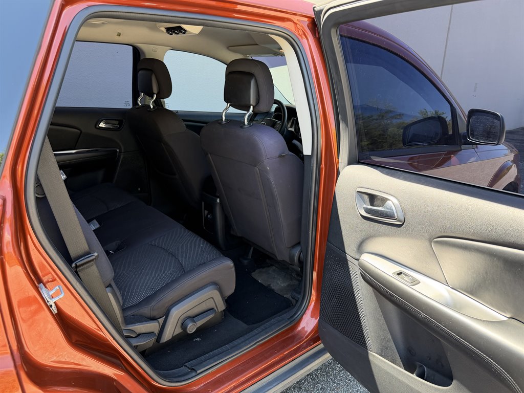 2013 Dodge Journey - $4,799