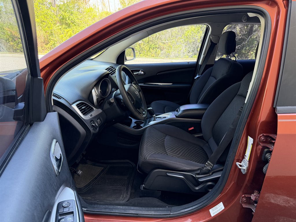 2013 Dodge Journey - $4,799