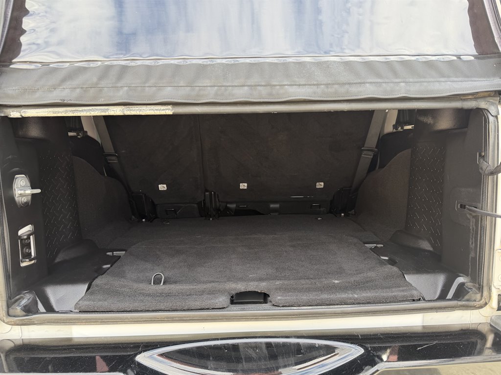 2015 Jeep Wrangler - $14,999