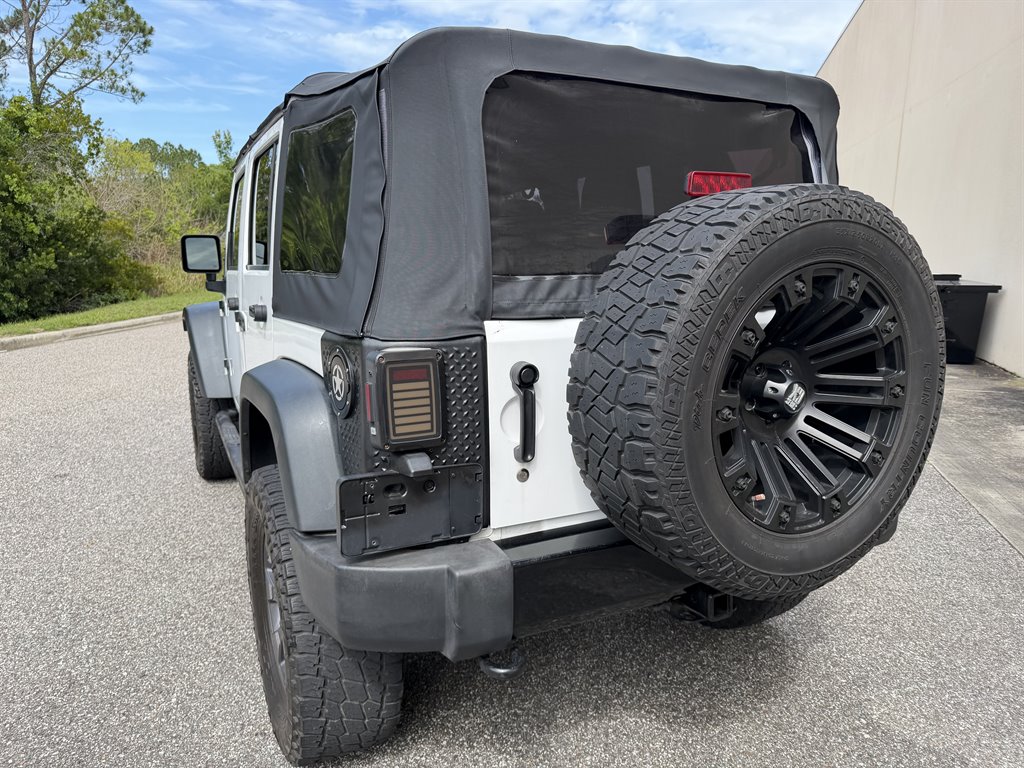 2015 Jeep Wrangler - $14,999