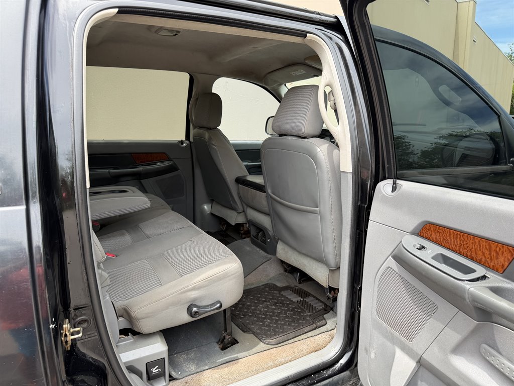 2006 Dodge Ram - $4,499