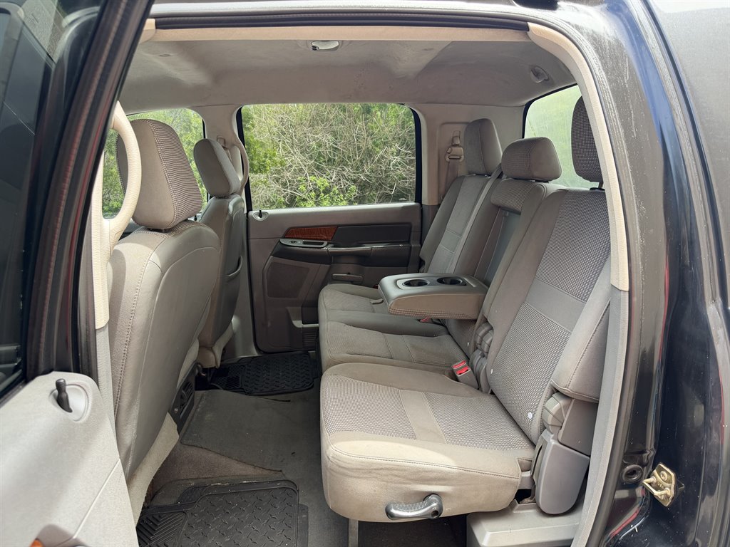 2006 Dodge Ram - $4,499