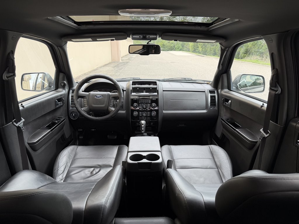 2010 Ford Escape - $4,999