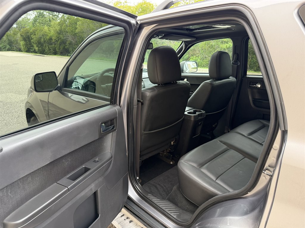2010 Ford Escape - $4,999