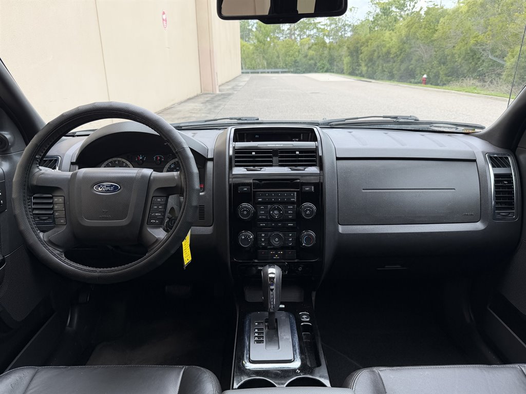 2010 Ford Escape - $4,999