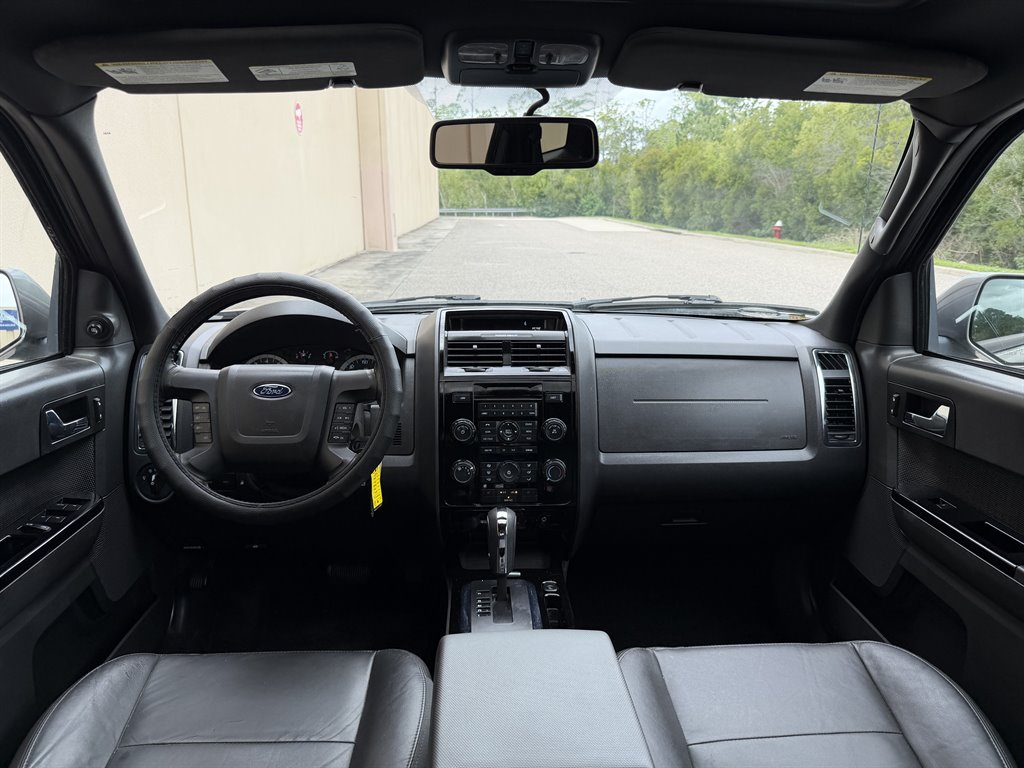 2010 Ford Escape - $4,999