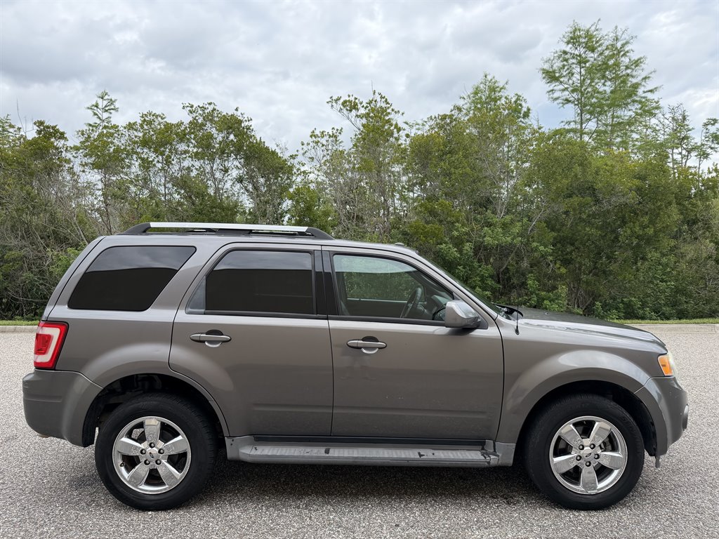 2010 Ford Escape - $4,999