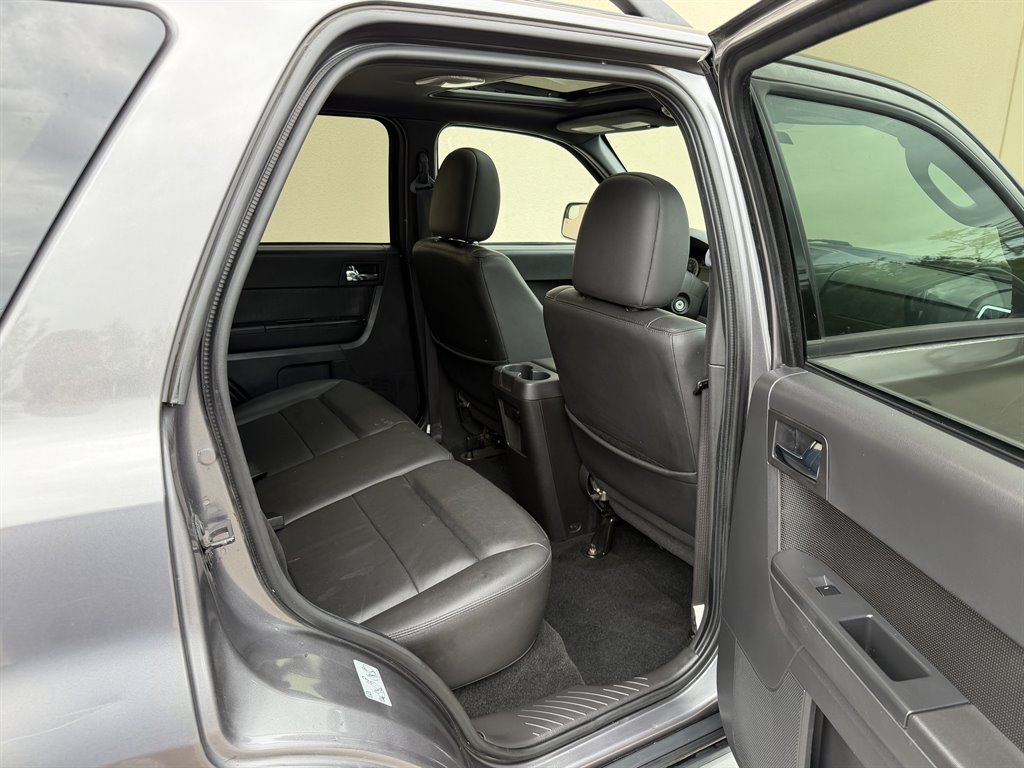 2010 Ford Escape - $4,999