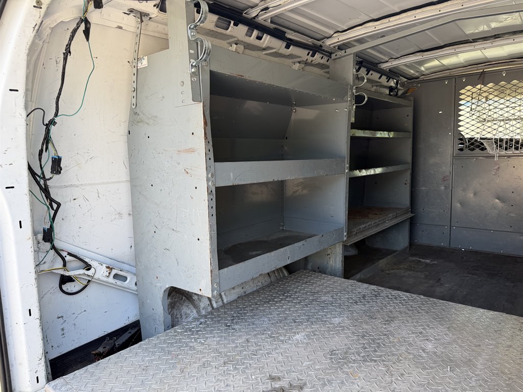 2008 Chevrolet Express - $3,999