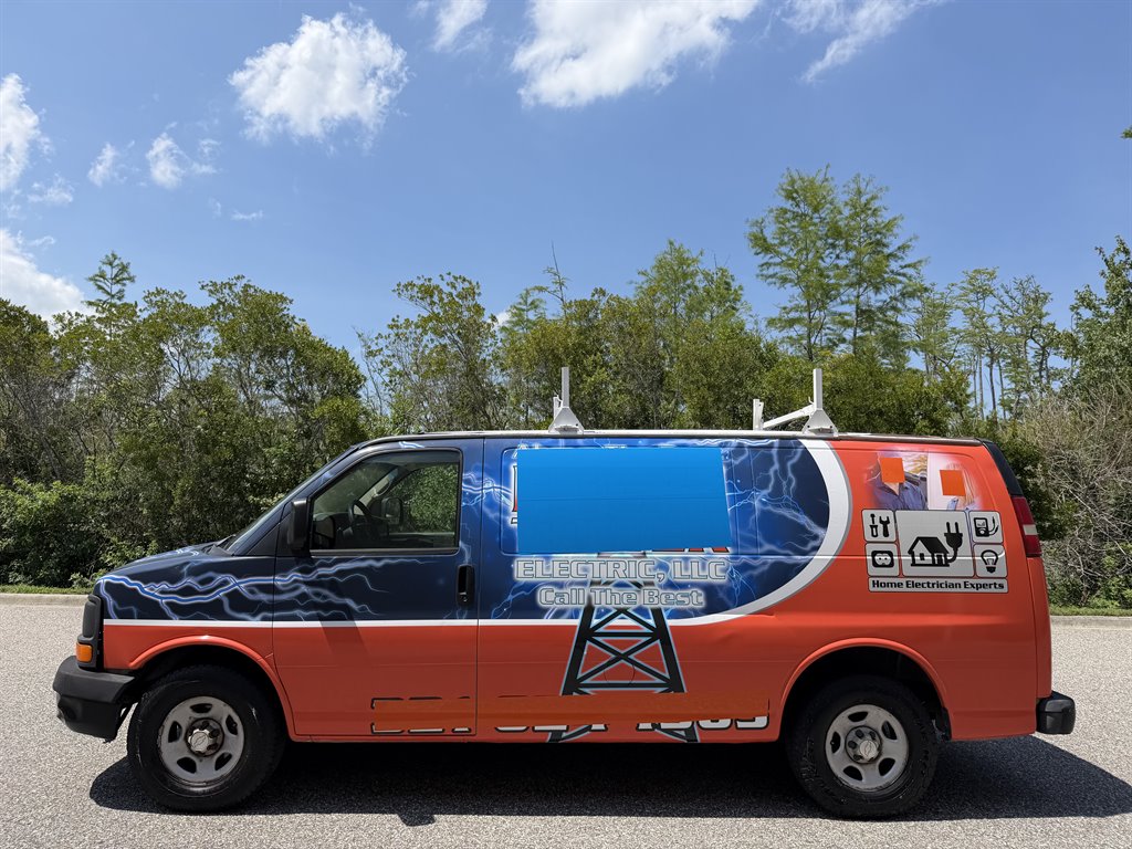 2008 Chevrolet Express - $3,999