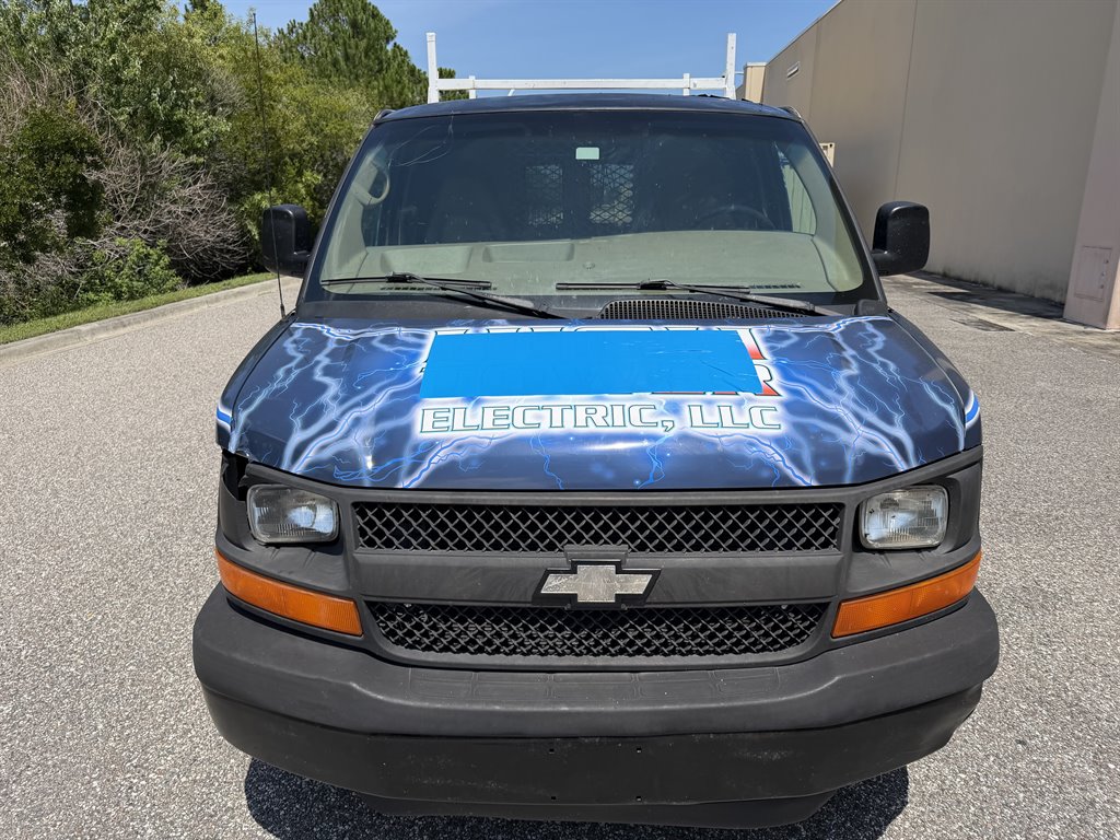 2008 Chevrolet Express - $3,999
